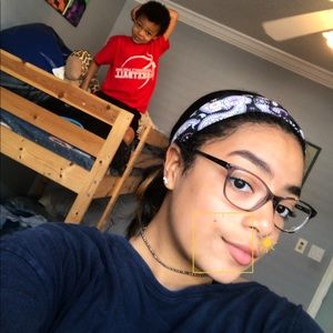 Meet your Posher, Sanai